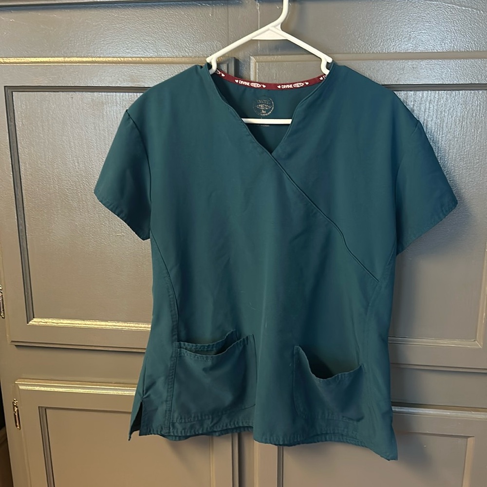 Divine Stretch Scrub Top